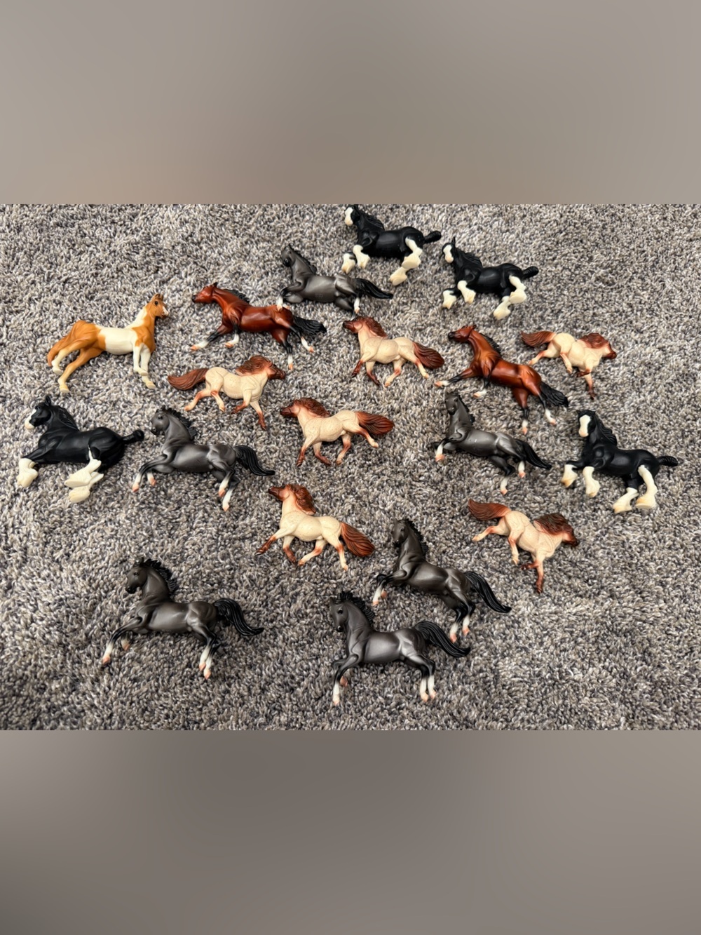 Large lot of better Assorted Mini Horse Figurine Lot - Black, Brown, Tan